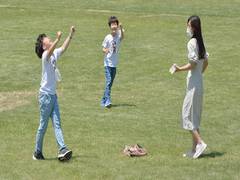 
      
      S. Korea's childbirths hit record low in third quarter
      
      