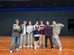 
      
      BTS' 