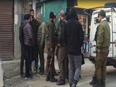 
      
      Journalists threat case: Srinagar Police conducts searches
      
      