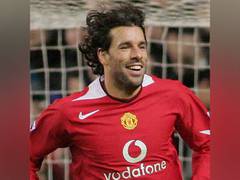 
      
      Goalkeepers couldn't get near Ruud Van Nistelrooy: Wayne Rooney
      
      