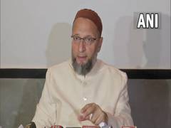 
      
      Owaisi questions PM Modi's handshake with Chinese Prez Xi
      
      