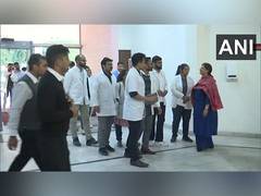 
      
      MBBS students continue to protest against Bond policy, implemente
      
      