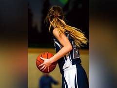 
      
      Basketball study automates patterns of game to compare performanc
      
      