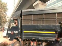 
      
      Delhi Police takes Aaftab for Narco test amid tight security
      
      