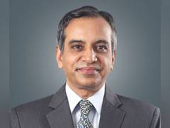 
      
      L-T raises $107-mn sustainability-linked loan from SMBC
      
      