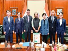 
      
      MoS V Muraleedharan meets South Korea's parliamentary delegation
      
      