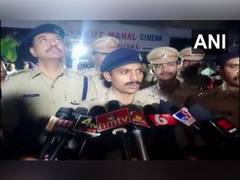 
      
      Hyderabad Police nab over 40 criminals in 2 am raid
      
      