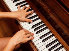 
      
      Playing piano boosts brain processing power and helps lift blues
      
      