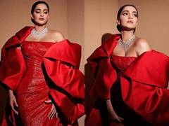 
      
      Sonam Kapoor proves that she is the queen of red carpet looks!
      
      