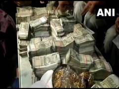 
      
      One govt engineer in Bihar arrested for taking bribe
      
      