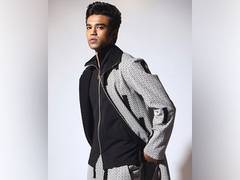 
      
      Babil shares how his art changed after meeting his dad's mentor
      
      