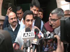 
      
      Kejriwal taking credit for MCD's work: Gautam Gambhir
      
      
