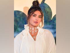 
      
      Priyanka Chopra turns head in yellow swimsuit; check out her week
      
      