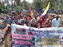 
      
      Vizhinjam port protests end after talks with Kerala CM
      
      
