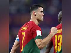 
      
      FIFA WC: Portugal FA refutes claims of Ronaldo leaving campaign
      
      