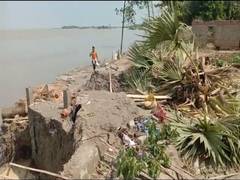 
      
      Entire Assam village rendered homeless in Brahmaputra erosion
      
      