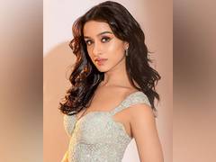 
      
      Shraddha asks fans to suggest emoji for her 
