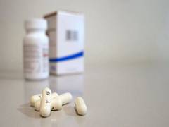 
      
      Study suggests novel drug might be able to treat multiple myeloma
      
      