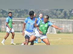 
      
      Mumbai Kenkre hope to end Mohammedan Sporting's home dominance
      
      