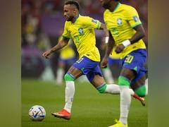 
      
      Brazil legend advocates psychological support for Neymar
      
      