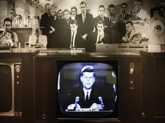 
    US National Archives release trove of Kennedy assassination recor
    