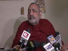 
      
      Nitish Kumar should take week's vacation and meditate, says Singh
      
      
