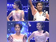 
      
      Visually-impaired girls blaze the ramp at Rajkot fashion show
      
      
