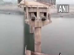 
      
      Bihar: Bridge in Begusarai collapses, no casualties reported
      
      