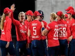 
      
      Bell shines as England defeat West Indies by 49-run in 4th T20I
      
      
