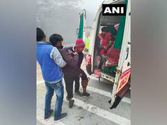 
      
      1 killed, 10 injured in road accident due to heavy fog in UP
      
      