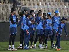 
      
      India win toss, opt to field against Australia in 5th T20I
      
      