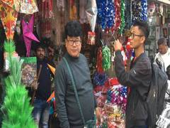 
      
      Market gets huge response during Christmas in Siliguri 
      
      
