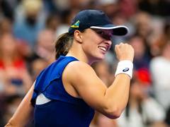 
      
      World No.1 Swiatek leads Australian Open entry list
      
      