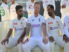
      
      There wasn't huge gulf between two sides: Pakistan coach Saqlain 
      
      