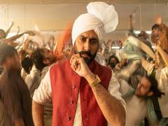 
      
      Abhishek Bachchan bags Best Actor award for 'Dasvi'
      
      