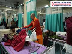 
      
      Cosmo Foundation distributes 4000 blankets and food to patients
      
      