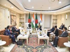 
      
      India, Bangladesh agree to start talks for trade deal
      
      