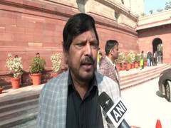 
      
      Rahul Gandhi will never get a chance to become the PM: Athawale
      
      
