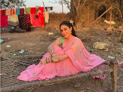 
      
      Sara Ali Khan's rom-com film 'Atrangi Re' completes one year
      
      