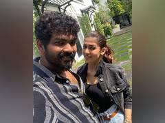 
      
      Nayanthara and Vignesh celebrate first Christmas with their twins
      
      