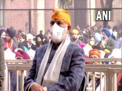 
      
      PM Modi attends 'Shabad Kirtan' organsied to mark Veer Bal Diwas
      
      