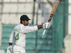 
      
      Sarfaraz becomes Pakistan's leading Test run-scorer among WKs
      
      