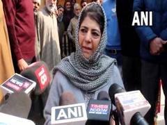 
      
      Mehbooba Mufti accepts Rahul Gandhi's Bharat Jodo Yatra invite
      
      