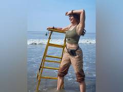 
      
      Jacqueline shares throwback pictures from 'Ram Setu' sets
      
      