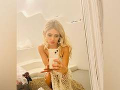 
      
      American writer Cat Marnell celebrates 1 month of sobriety
      
      