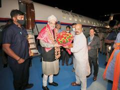 
      
      Amit Shah reaches Bengaluru on two-day visit to Karnataka
      
      