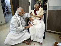 
      
      PM Modi leaves for Ahmedabad after mother Heeraben's demise
      
      