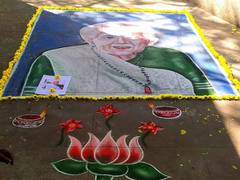 
      
      Specially-abled artist from Coimbatore draws image to pay homage 
      
      
