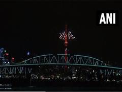 
      
      Auckland citizens cheerfully welcome New Year 2023
      
      