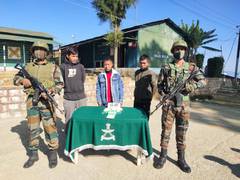 
      
      Assam Rifles stop smuggling bid, recover huge drug consignment
      
      